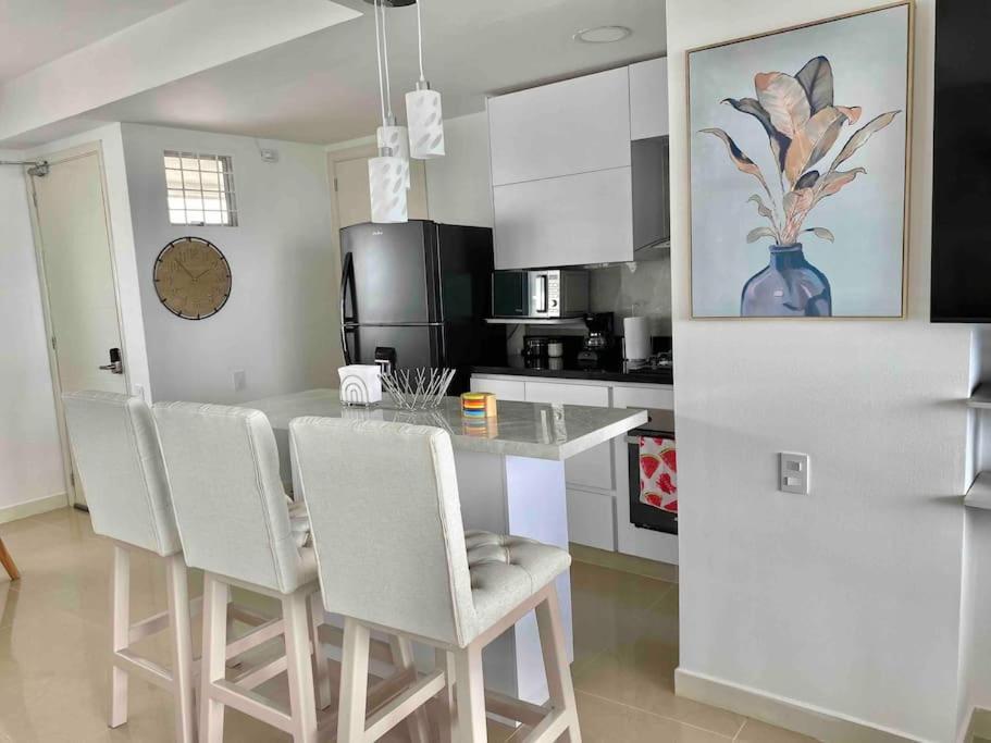 Apartamento Apto 1801 Frente Al Mar- Edificio Palmetto, Piso 18 Cartagena