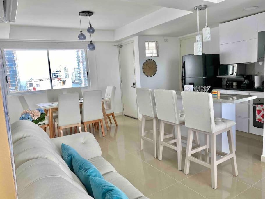 Apartamento Apto 1801 Frente Al Mar- Edificio Palmetto, Piso 18 Cartagena