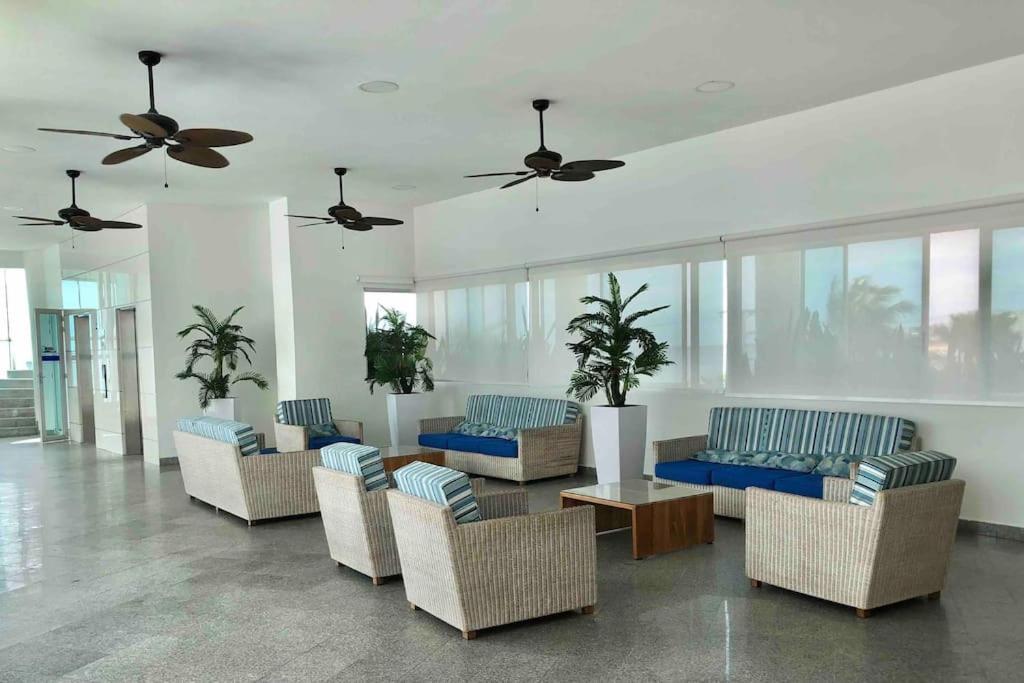 Apto 1801 Frente Al Mar- Edificio Palmetto, Piso 18 Cartagena